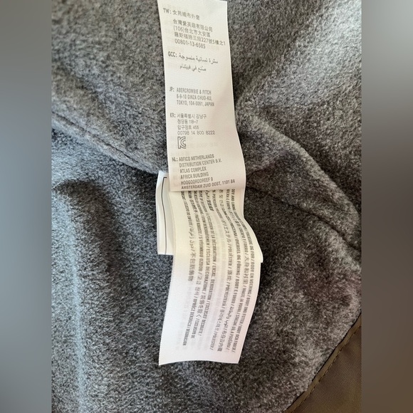 Women Abercrombie & Fitch fleece lined water & wind resistant army green coat L - Picture 3 of 12